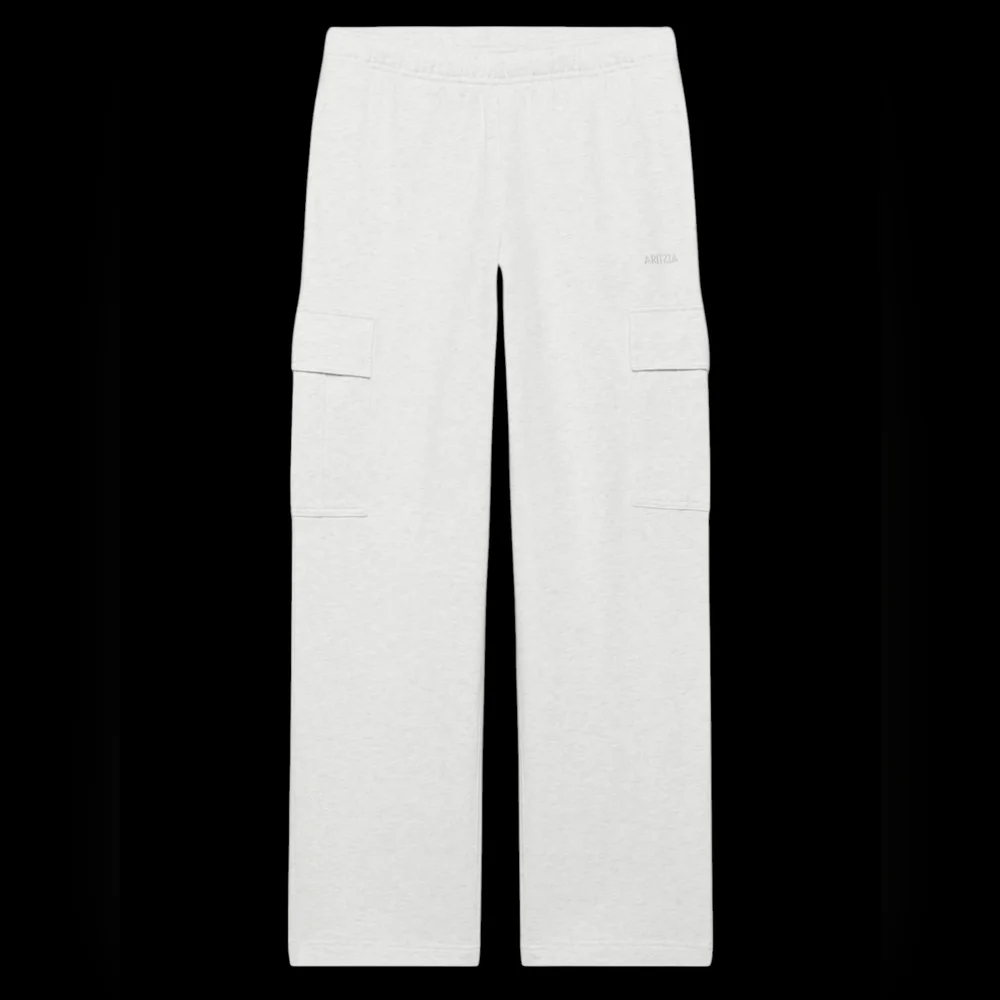 Aritzia Wide Leg Pants in White - Picture 7 of 16